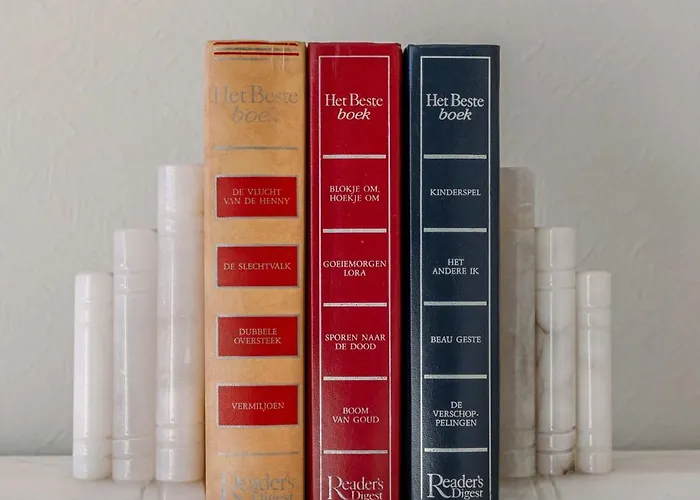 Huswell - Spacious & Modern Sea View With Garage *