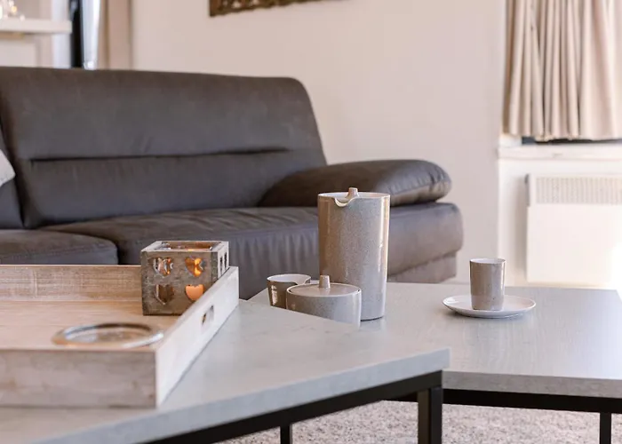 Huswell - Spacious & Modern Sea View With Garage 公寓 *