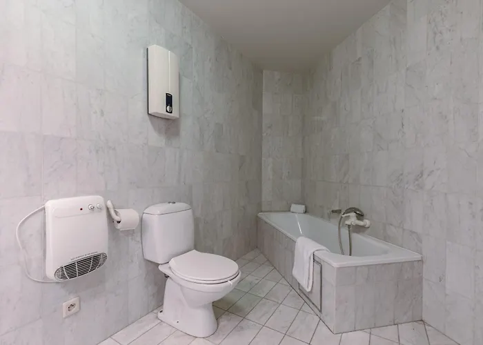 Huswell - Spacious & Modern Sea View With Garage 公寓 *